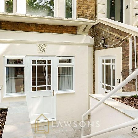 Stylish Living By Lawsons - 3 En Suites Windsor Kültér fotó