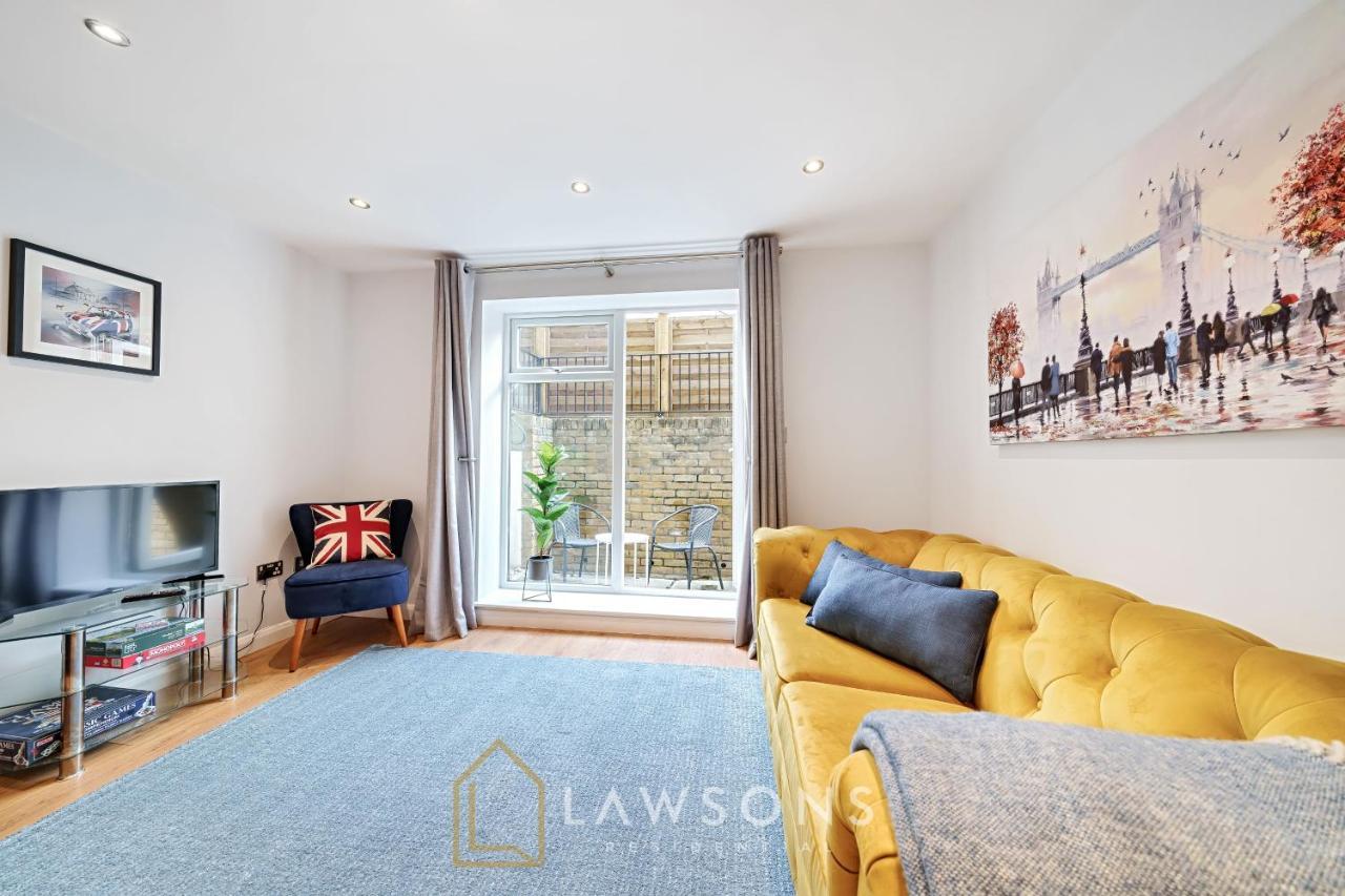 Stylish Living By Lawsons - 3 En Suites Windsor Kültér fotó