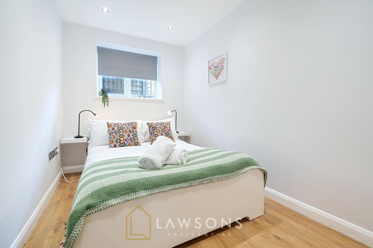 Stylish Living By Lawsons - 3 En Suites Windsor Kültér fotó