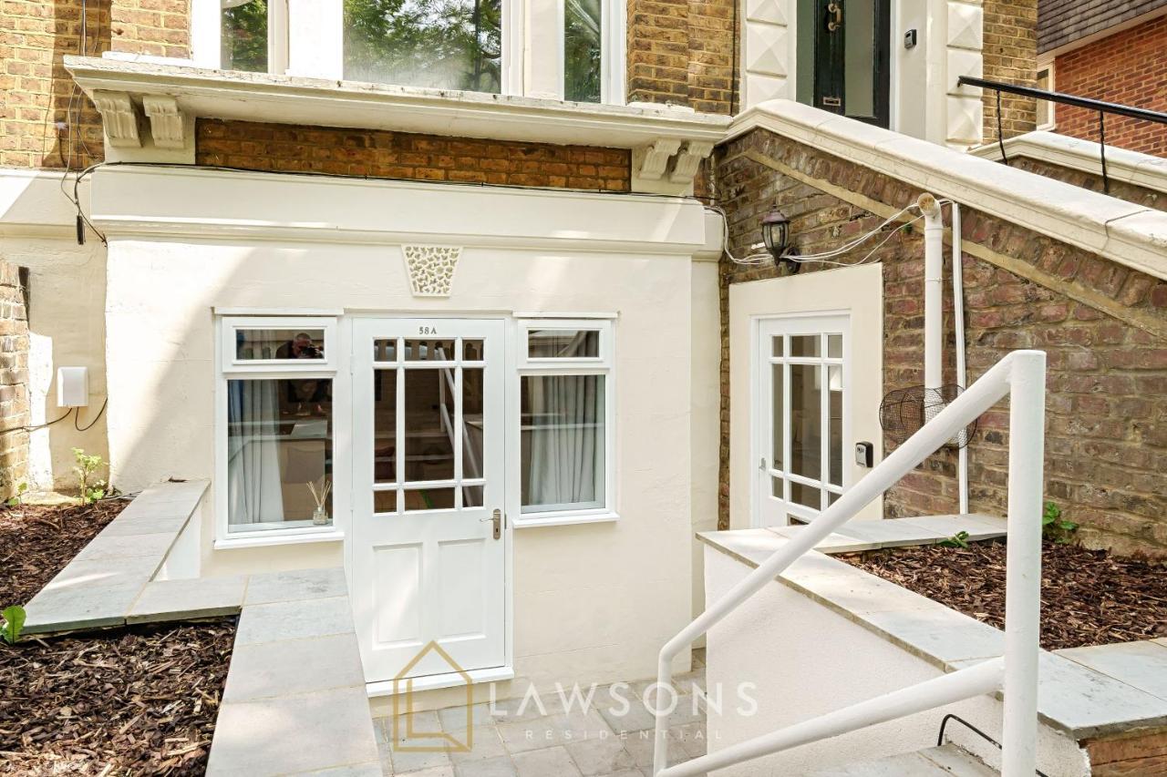 Stylish Living By Lawsons - 3 En Suites Windsor Kültér fotó