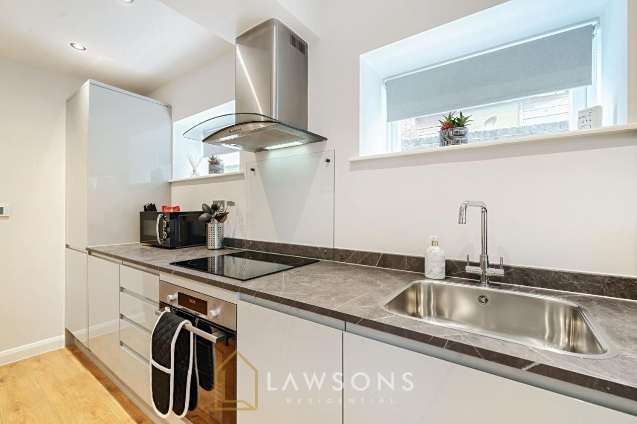 Stylish Living By Lawsons - 3 En Suites Windsor Kültér fotó