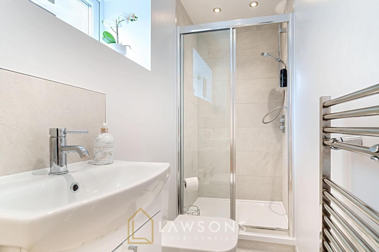 Stylish Living By Lawsons - 3 En Suites Windsor Kültér fotó