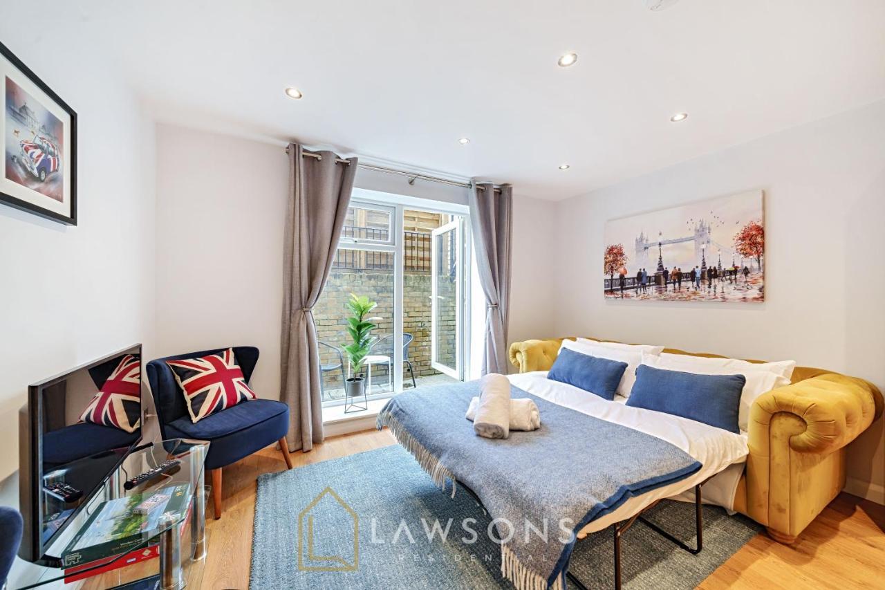 Stylish Living By Lawsons - 3 En Suites Windsor Kültér fotó